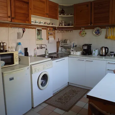 Apartmán 80 M2 In City Center